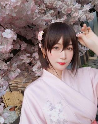 花容月貌在线_国产剧手机在线看