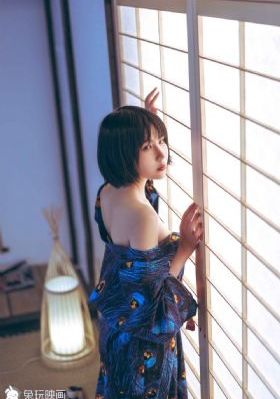 女子高中部的腰姿羽毛球策驰_剧情片免费观看超清