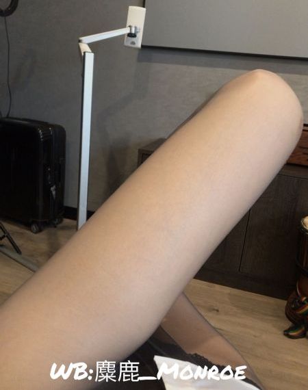 两个小婕子和洗澡hd_午夜激情福利视频