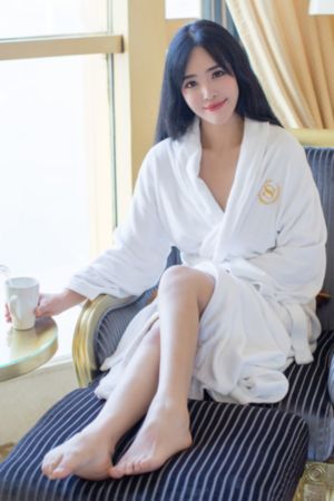 年轻的老师4在线观看_蓝光高清全集免费观看