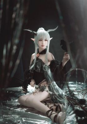 《珠玉在侧》电视剧_BD国语高清视频播放