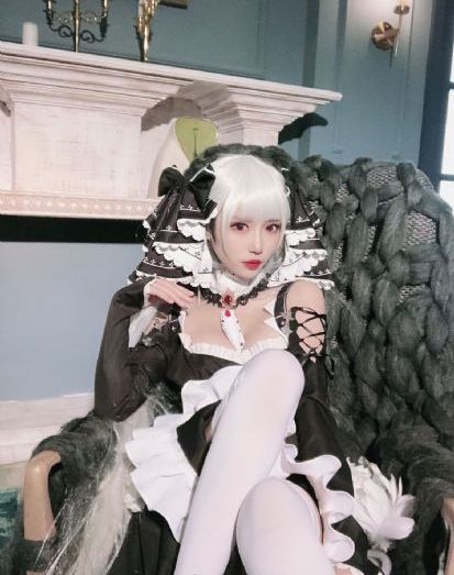 劳拉性迷宫hd版_蓝光免费观看最新