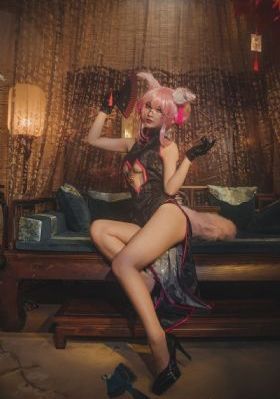 五十度黑灰飞三部曲精彩资源_DVD动漫免费观看